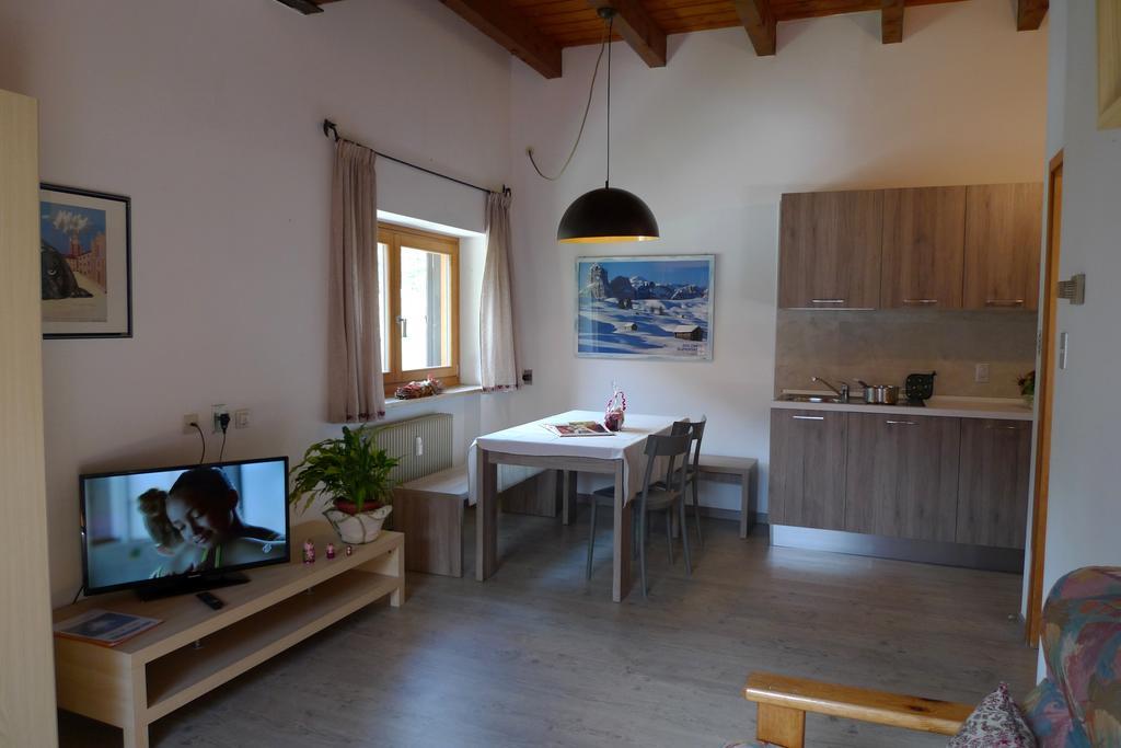 Dolomitissime Holiday Homes Marmolada Рокка-Пьеторе Номер фото