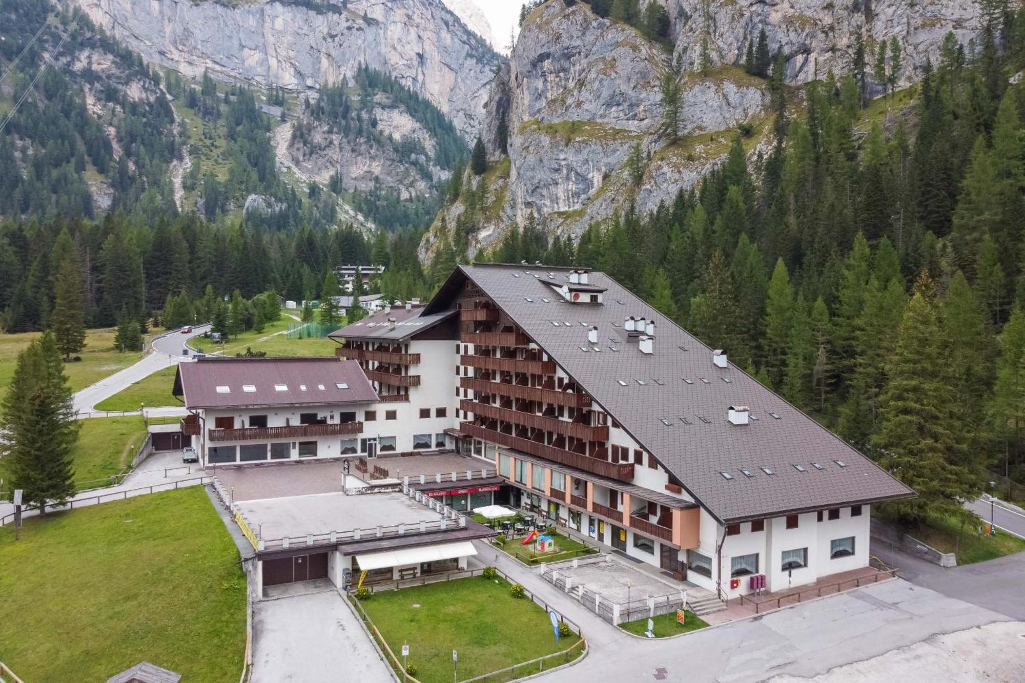 Dolomitissime Holiday Homes Marmolada Рокка-Пьеторе Экстерьер фото